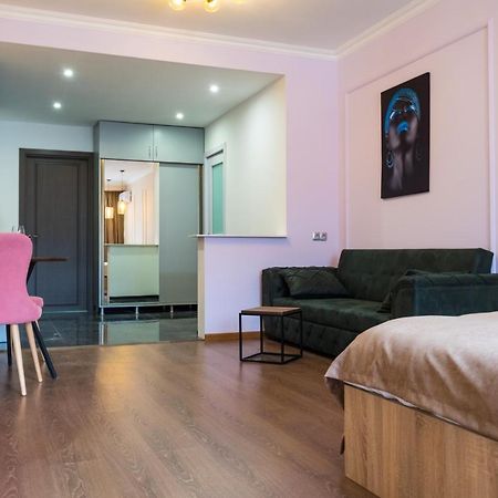 Iren river side apartments Tbilissi Extérieur photo