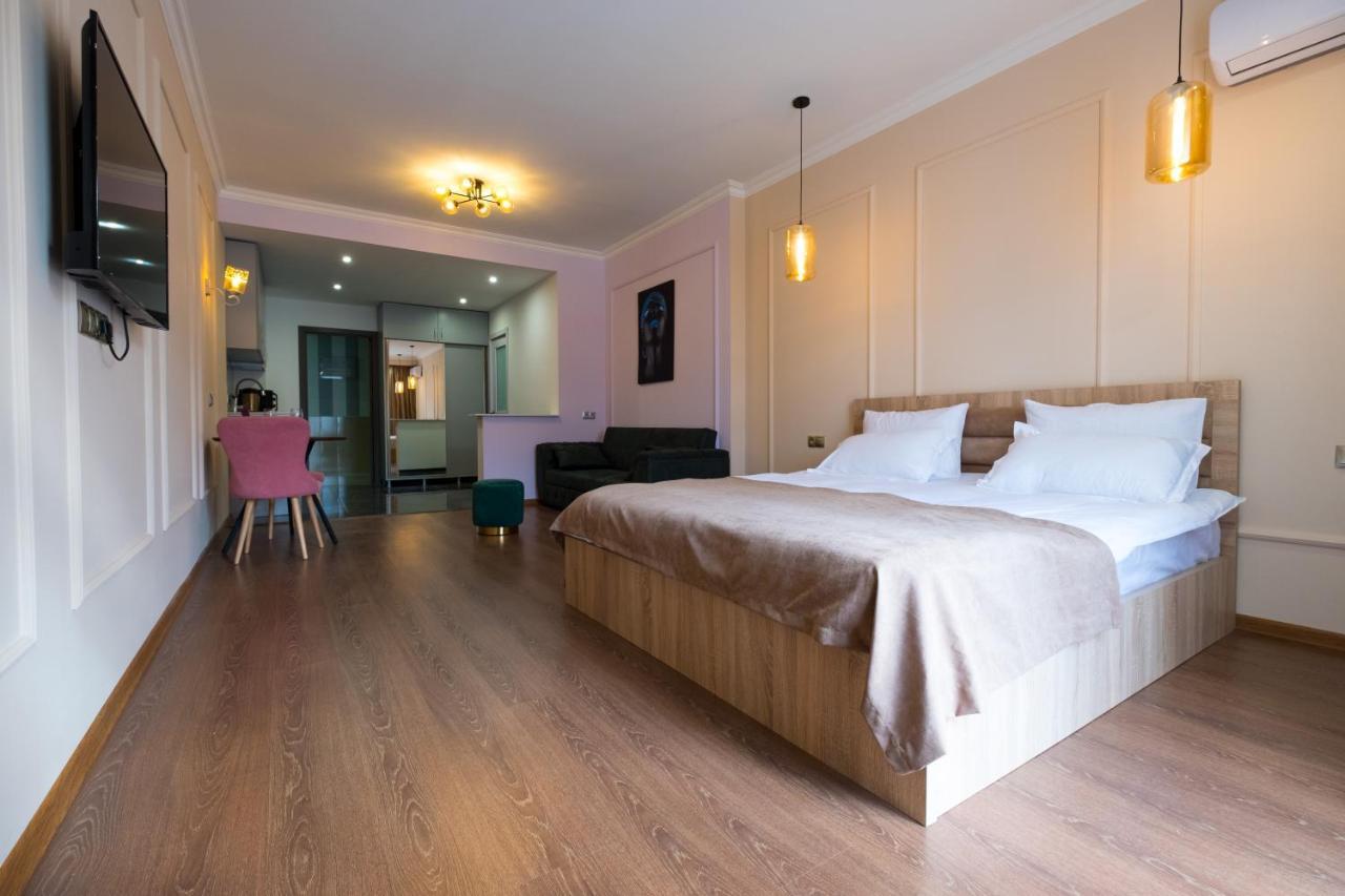 Iren river side apartments Tbilissi Extérieur photo