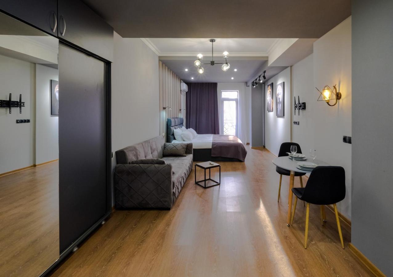 Iren river side apartments Tbilissi Extérieur photo