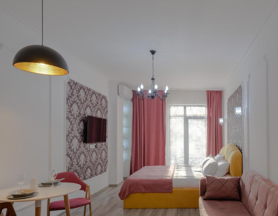 Iren river side apartments Tbilissi Extérieur photo